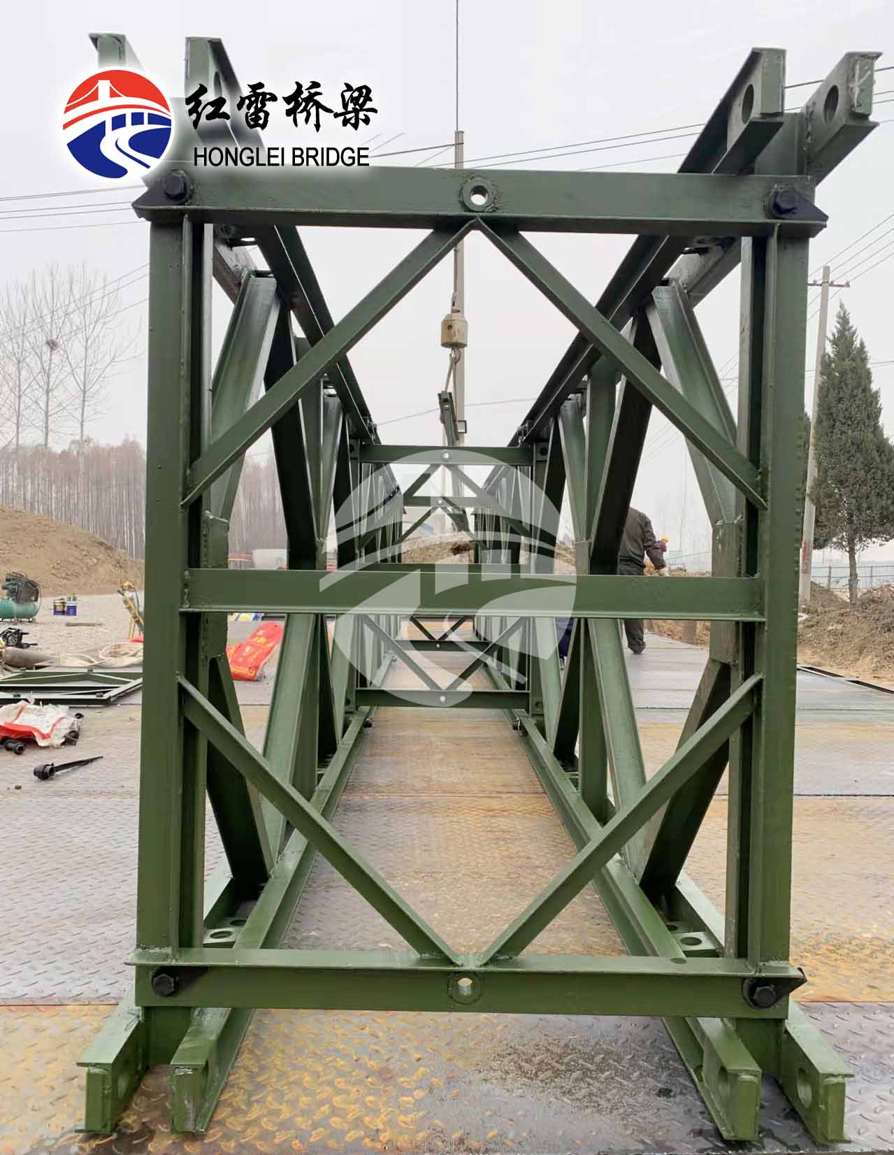 如何保證鋼便橋貝雷片組拼支架的安裝位置