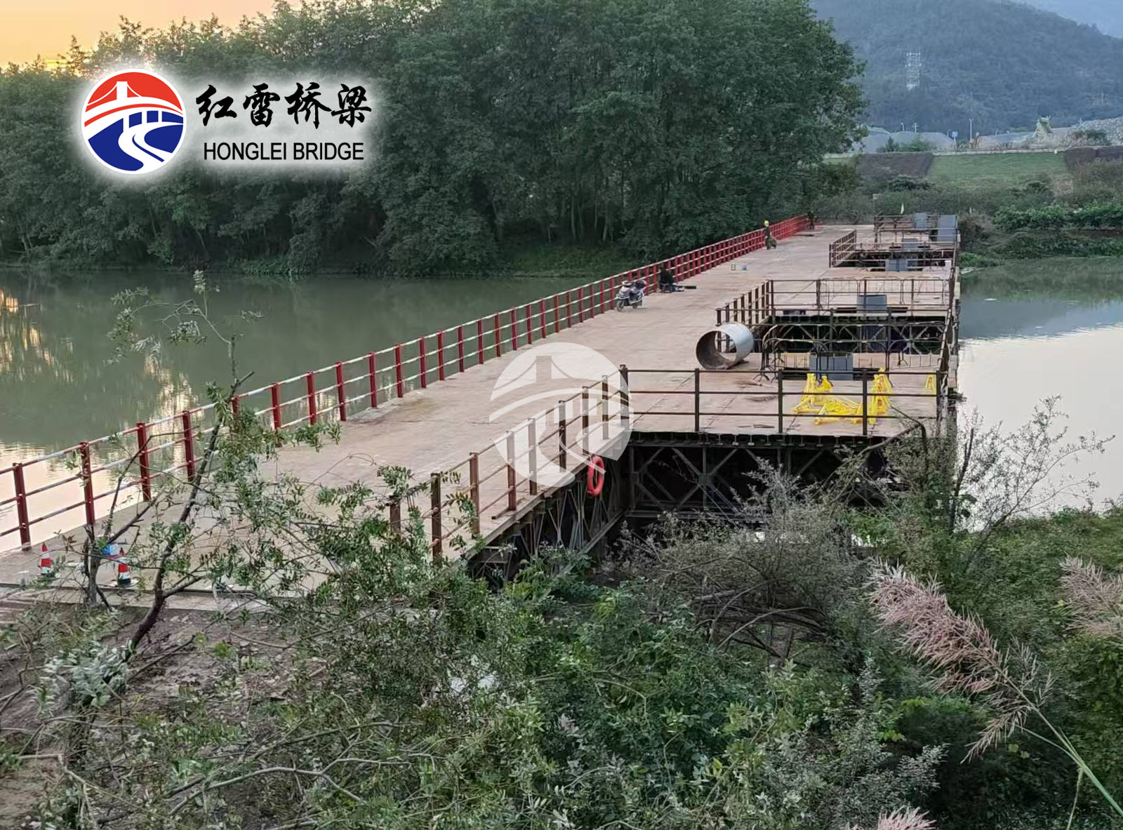 浙江麗水蓮都區小安溪幸福河湖建設鋼棧橋完工